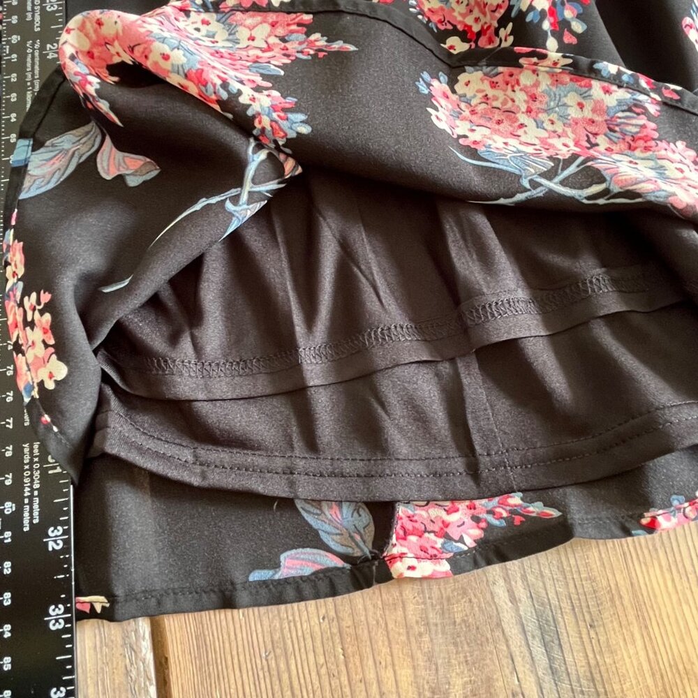 Loveposh Mini Dress Womens M Black Sheer Floral Lined Cottage Festival - Picture 8 of 9